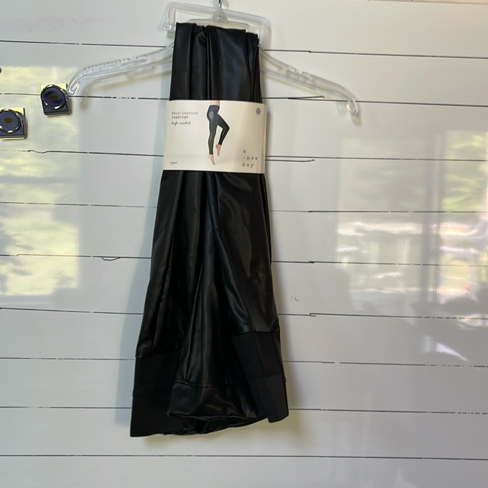 NWT black faux leather leggings